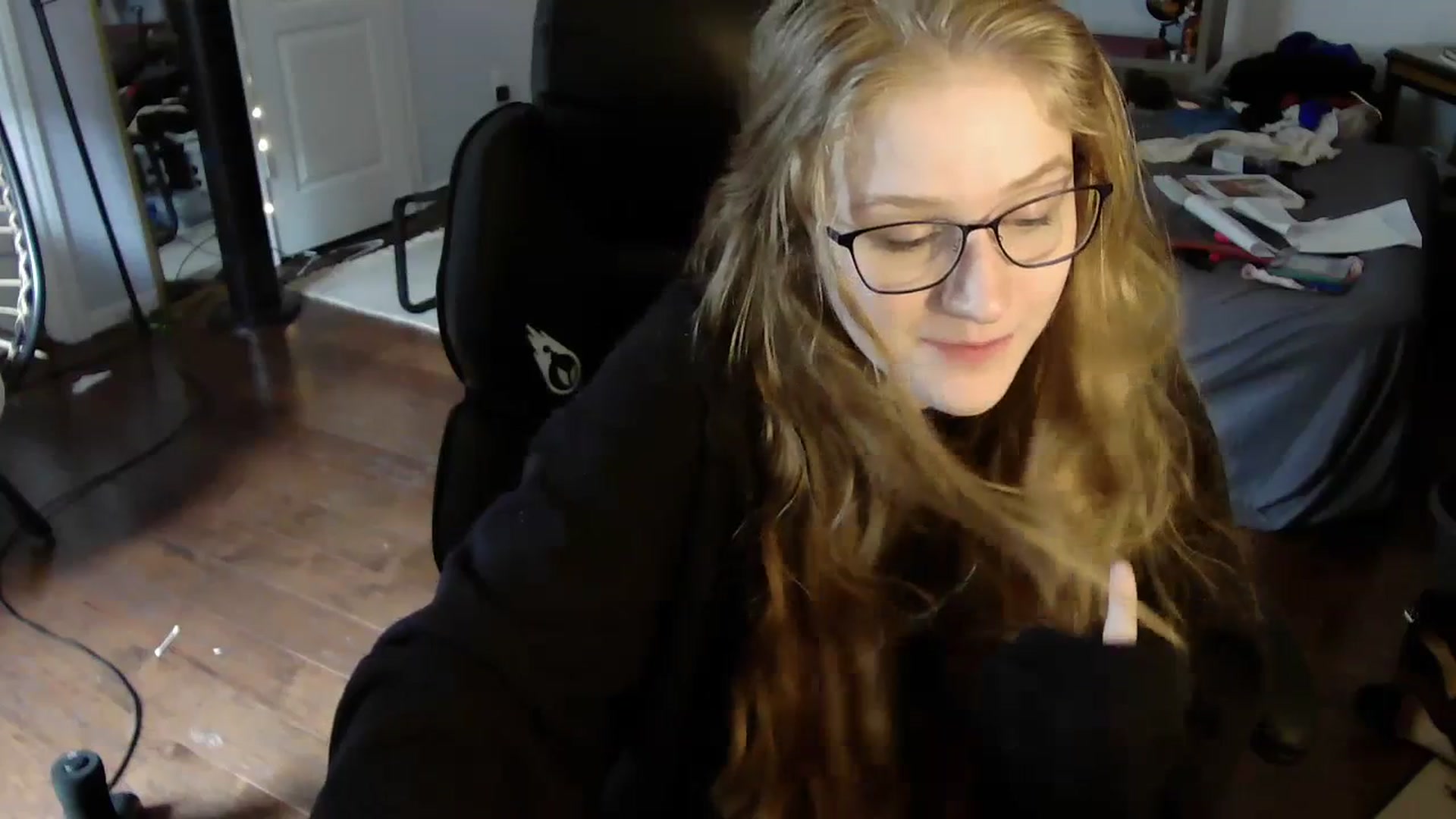 Gallery image thumbnail from Bunnydathug's myfreecams stream on, 07/06/2023, 16:03 image 12 of 20