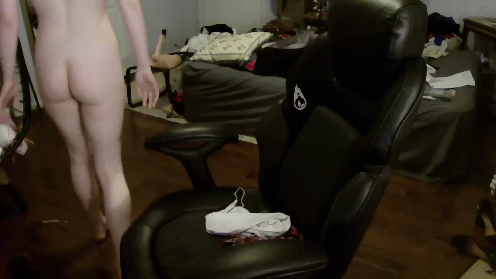 Gallery image thumbnail from Bunnydathug's myfreecams stream on, 07/08/2023, 08:15 image 16 of 20