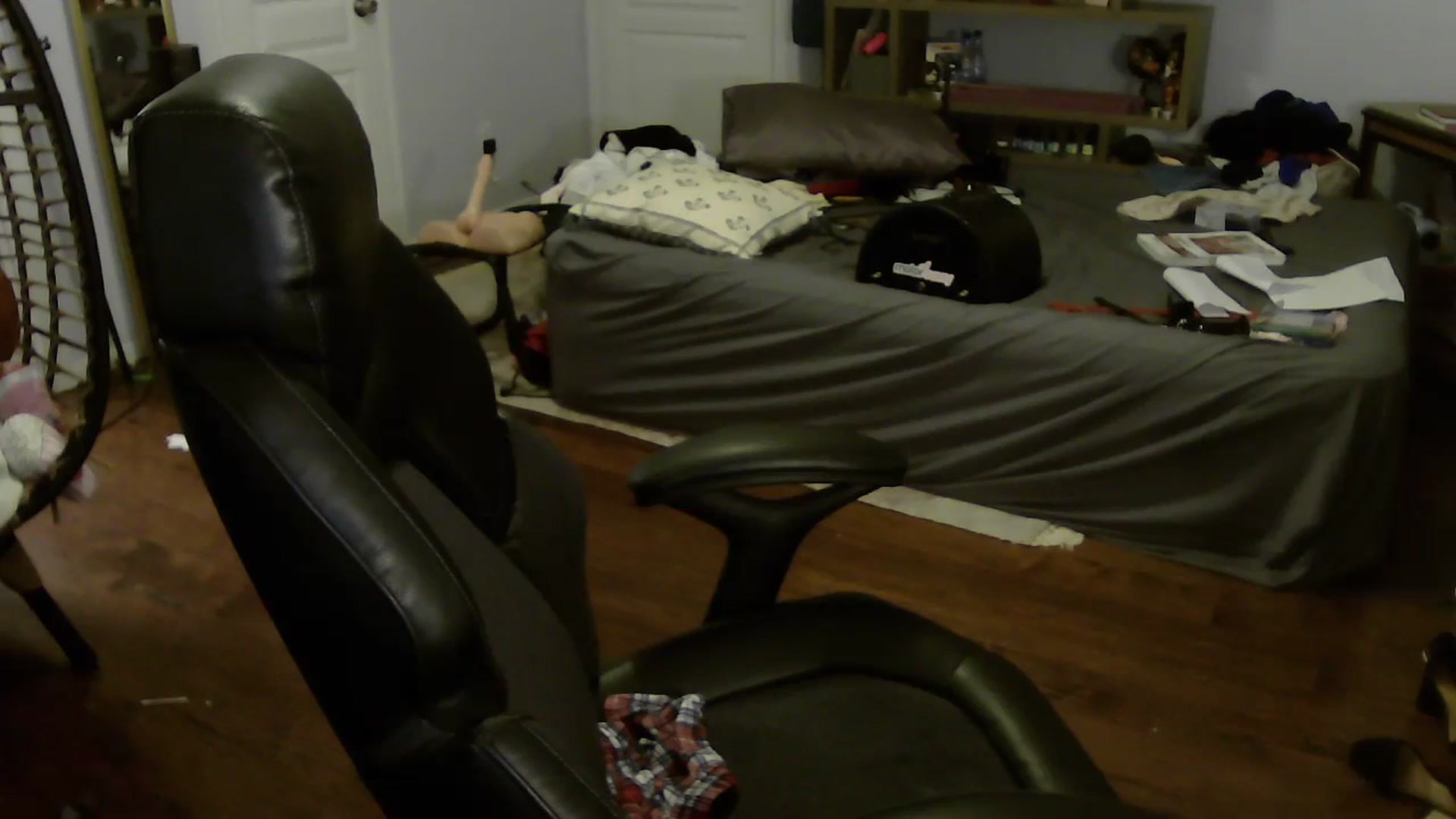 Gallery image thumbnail from Bunnydathug's myfreecams stream on, 07/08/2023, 11:45 image 10 of 20