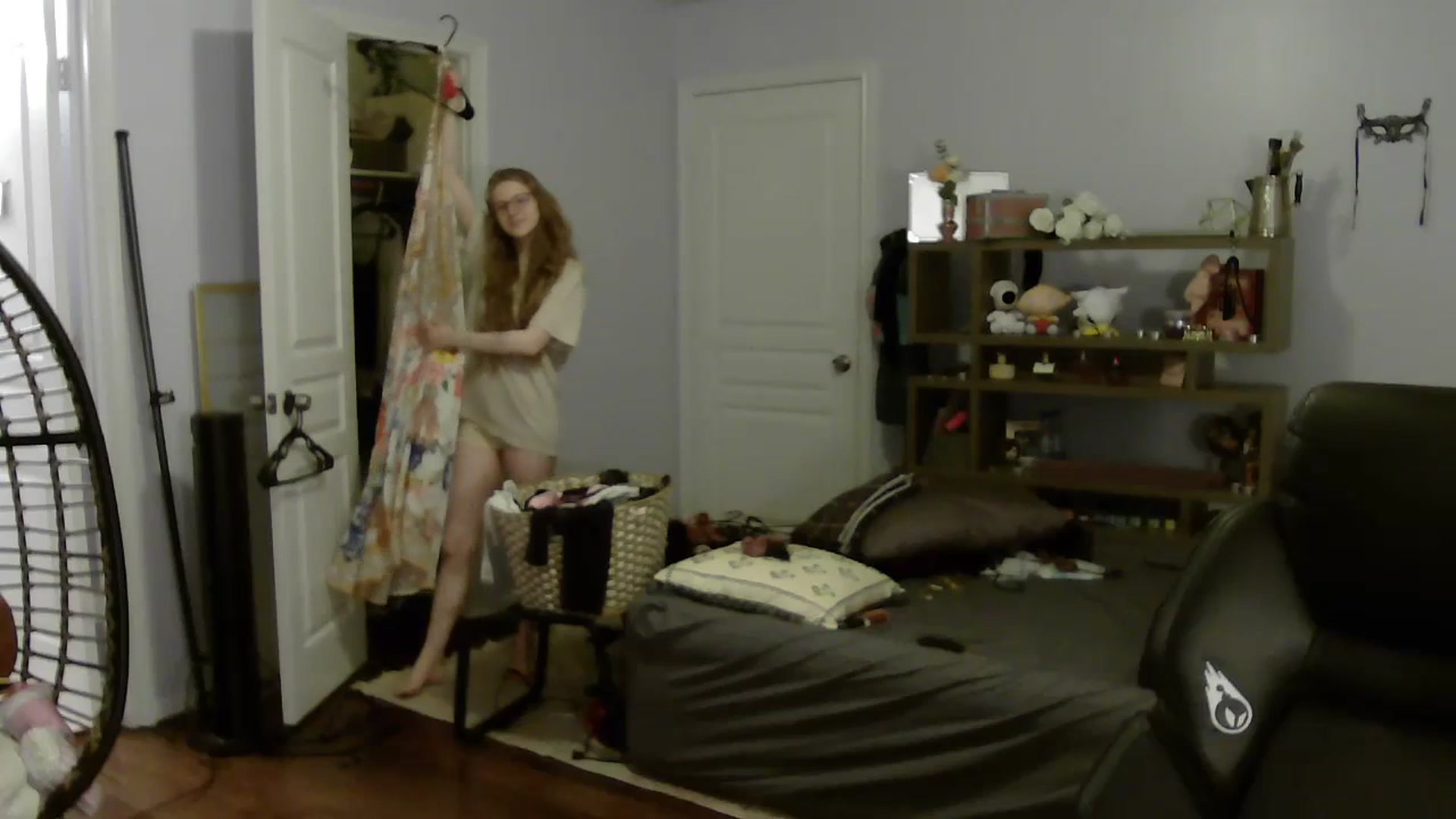Gallery image thumbnail from Bunnydathug's myfreecams stream on, 07/09/2023, 10:44 image 14 of 20