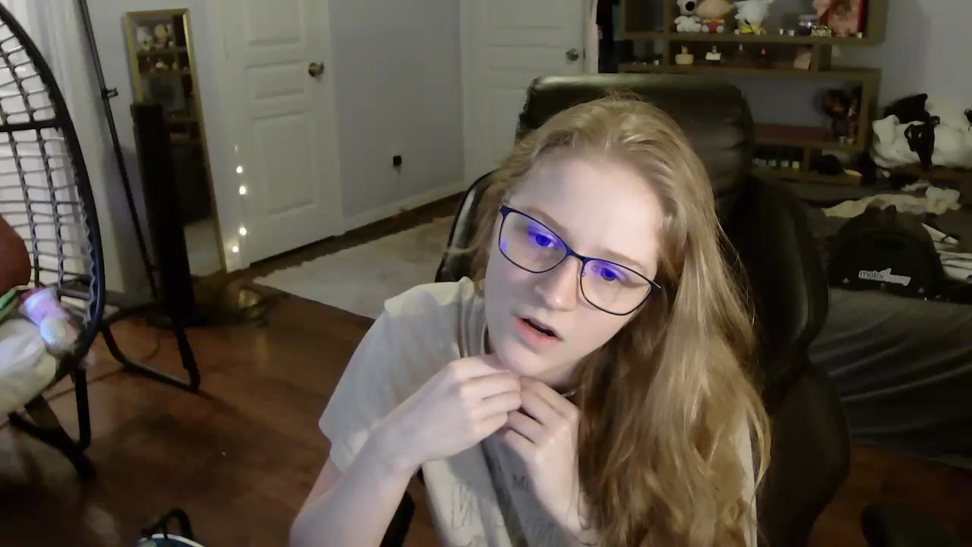 Gallery image thumbnail from Bunnydathug's myfreecams stream on, 07/09/2023, 12:52 image 11 of 20
