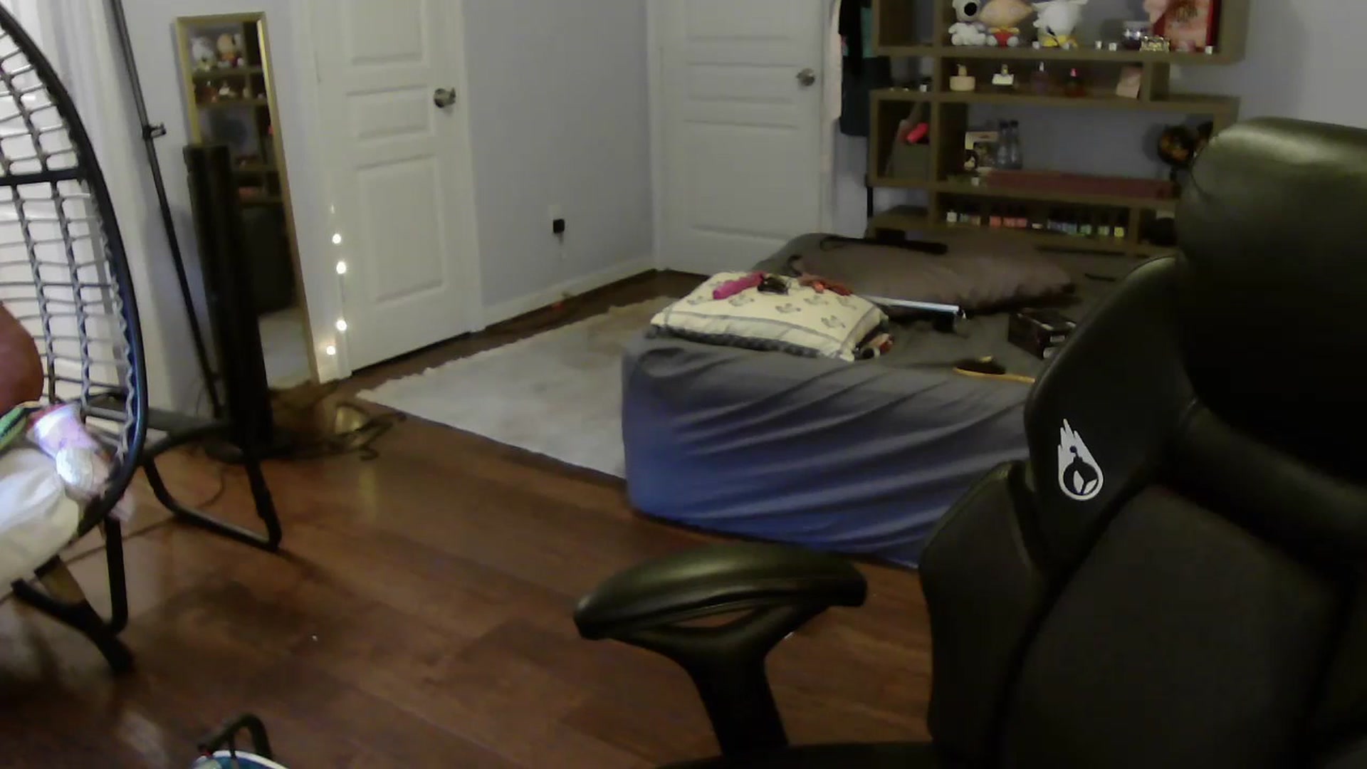 Gallery image thumbnail from Bunnydathug's myfreecams stream on, 07/09/2023, 12:52 image 12 of 20