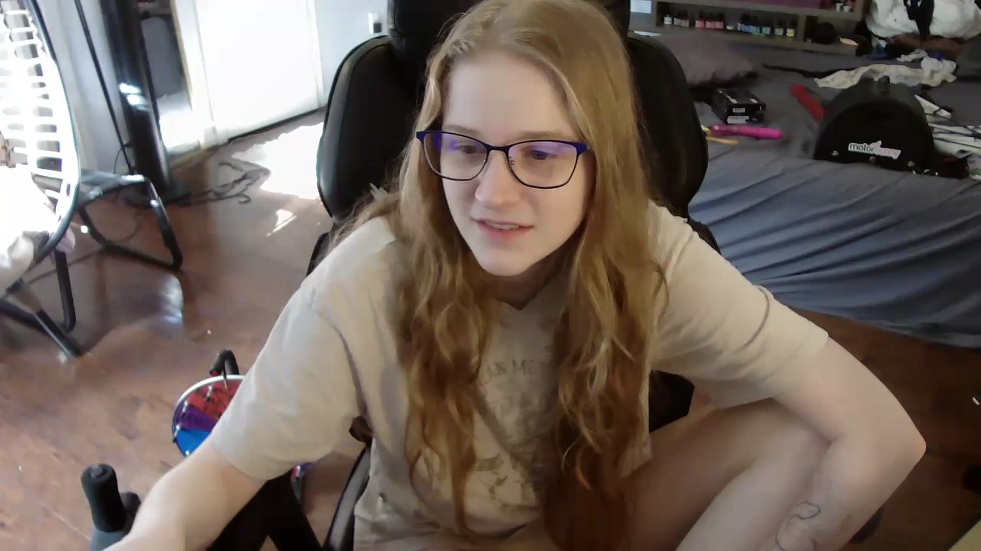 Gallery image thumbnail from Bunnydathug's myfreecams stream on, 07/09/2023, 13:45 image 7 of 20