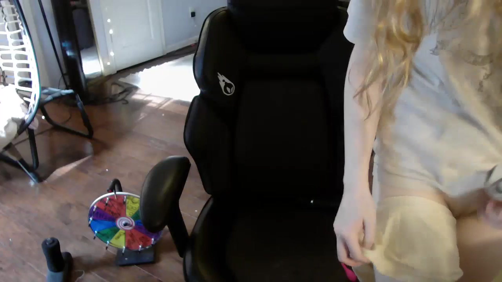 Gallery image thumbnail from Bunnydathug's myfreecams stream on, 07/09/2023, 13:45 image 11 of 20