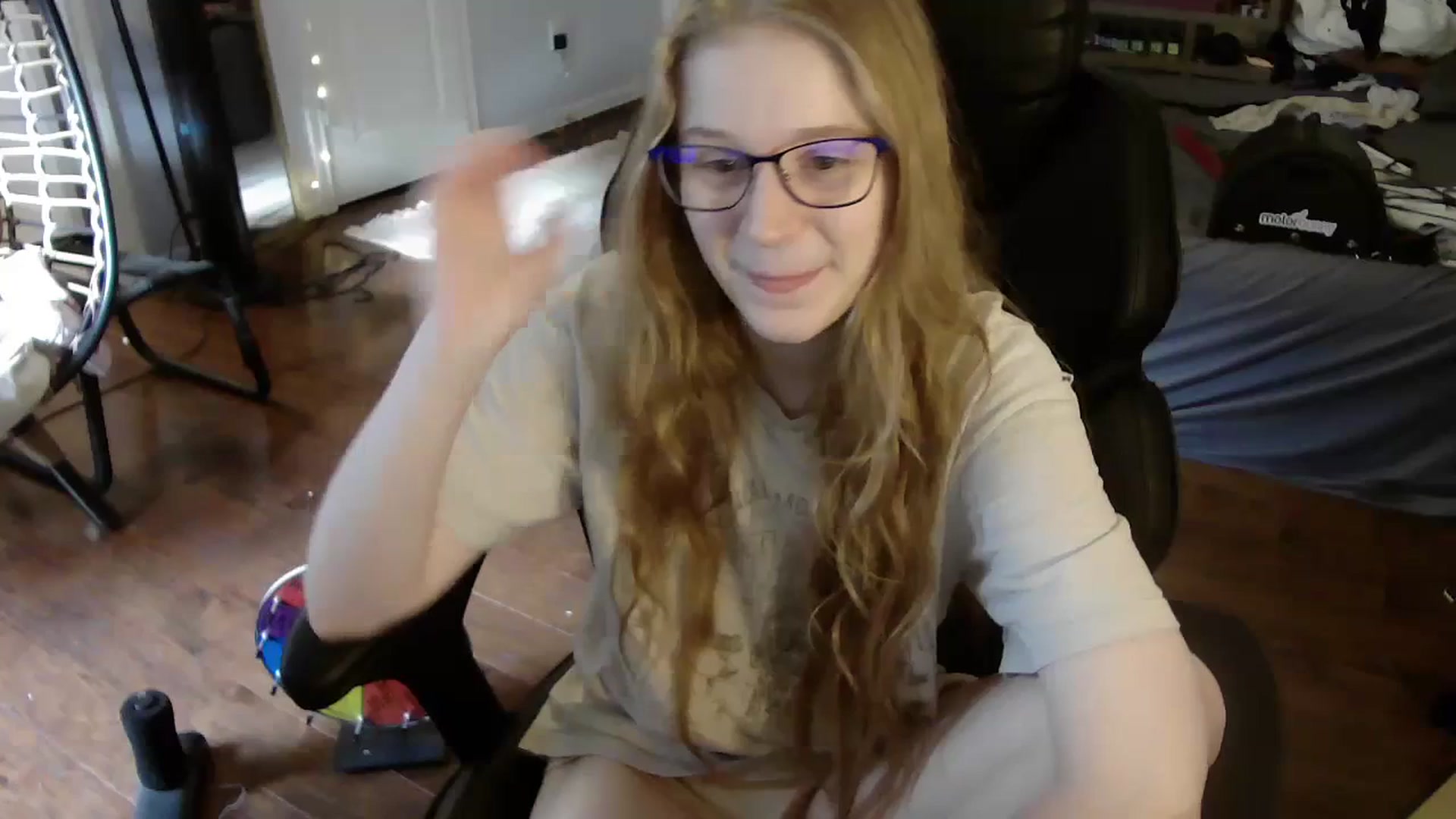 Gallery image thumbnail from Bunnydathug's myfreecams stream on, 07/09/2023, 13:45 image 6 of 20
