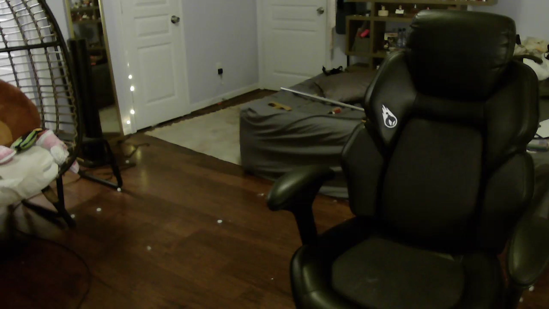 Gallery image thumbnail from Bunnydathug's myfreecams stream on, 07/10/2023, 11:26 image 3 of 20