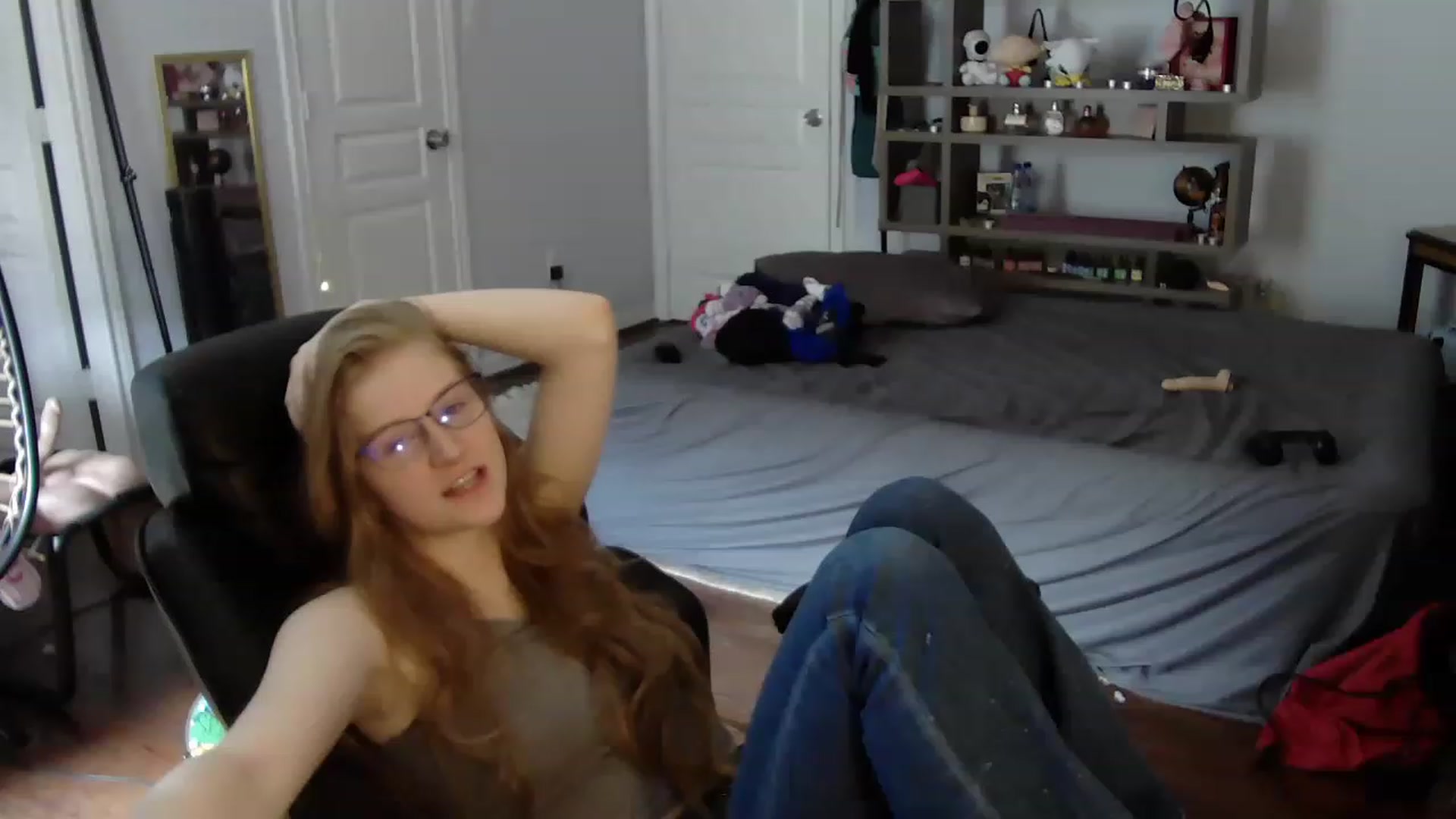 Gallery image thumbnail from Bunnydathug's myfreecams stream on, 07/12/2023, 17:11 image 11 of 20
