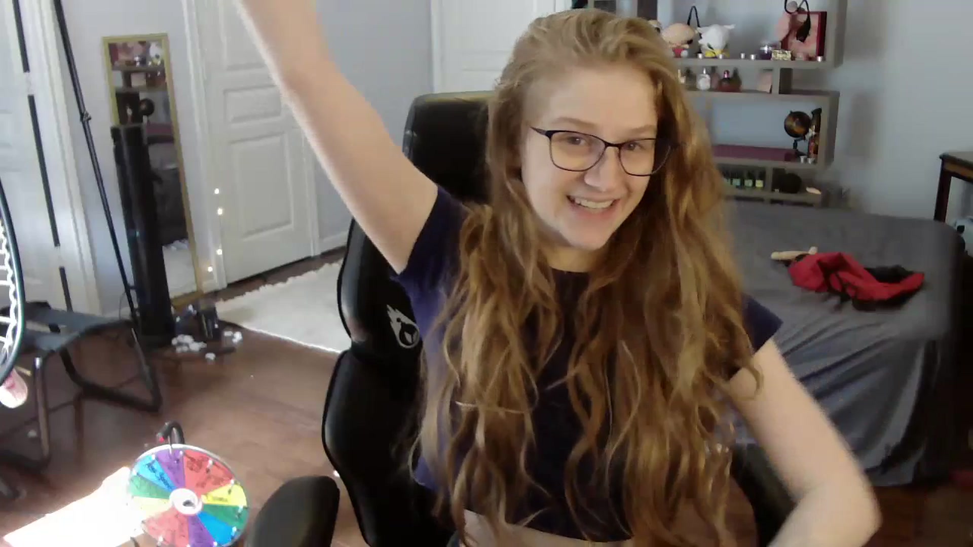 Gallery image thumbnail from Bunnydathug's myfreecams stream on, 07/13/2023, 15:03 image 17 of 20