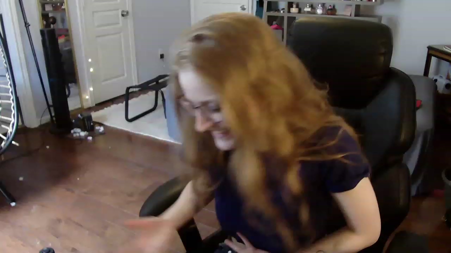 Gallery image thumbnail from Bunnydathug's myfreecams stream on, 07/13/2023, 19:25 image 2 of 20