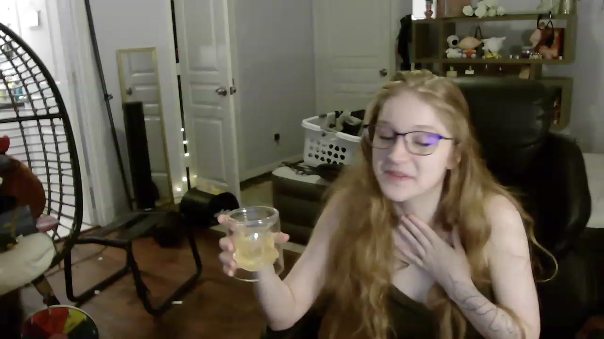 Gallery image thumbnail from Bunnydathug's myfreecams stream on, 07/14/2023, 11:00 image 19 of 20