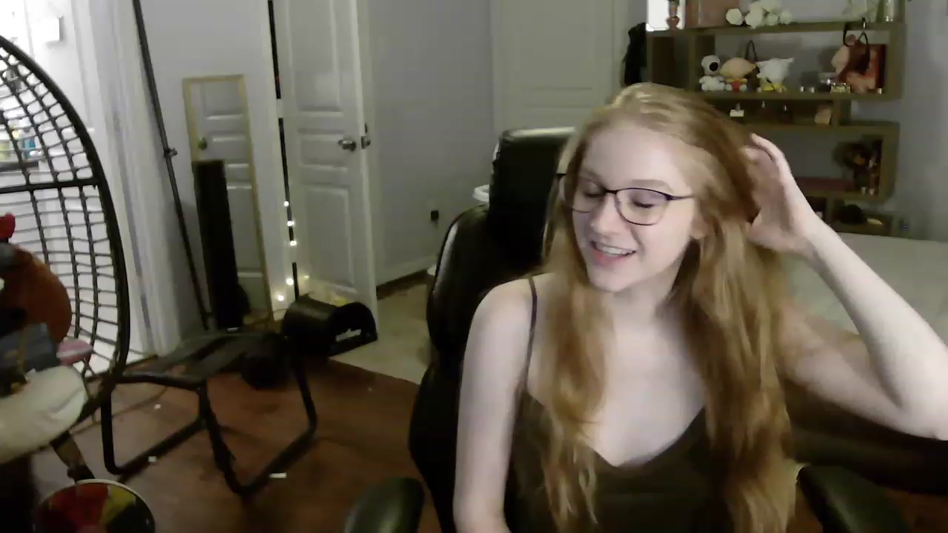 Gallery image thumbnail from Bunnydathug's myfreecams stream on, 07/14/2023, 11:00 image 12 of 20