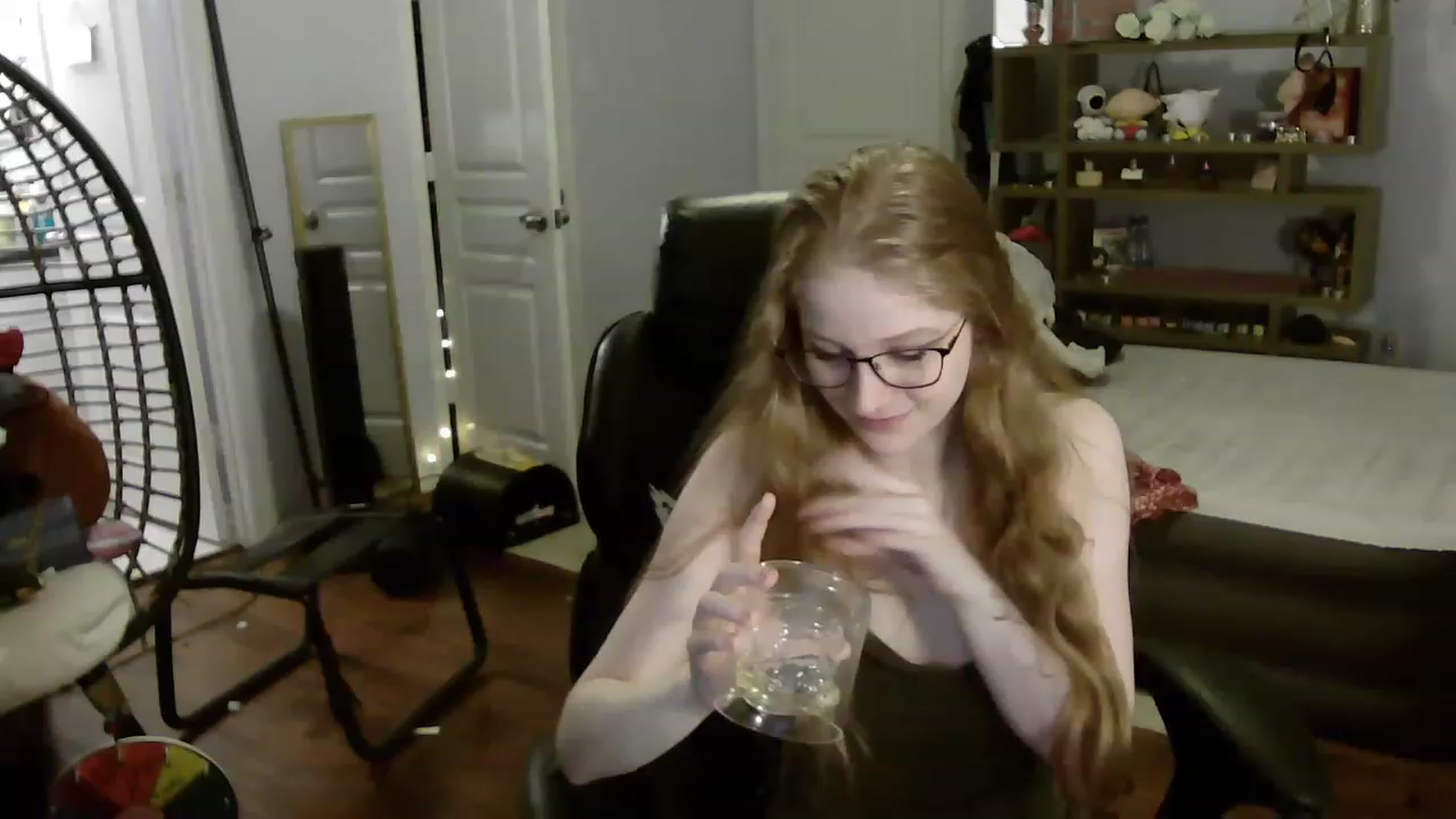 Gallery image thumbnail from Bunnydathug's myfreecams stream on, 07/14/2023, 11:00 image 16 of 20