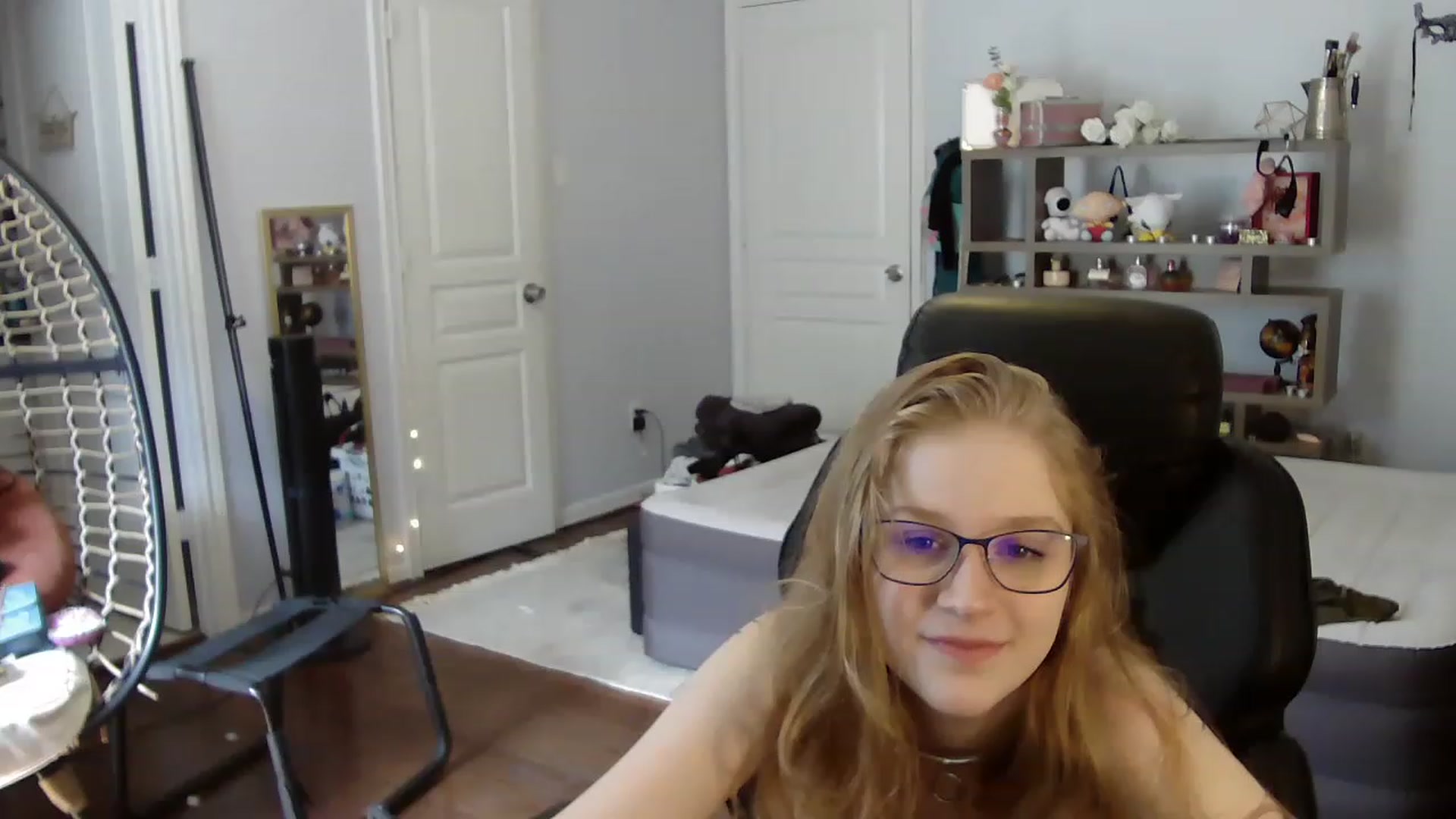Gallery image thumbnail from Bunnydathug's myfreecams stream on, 07/14/2023, 16:10 image 16 of 20