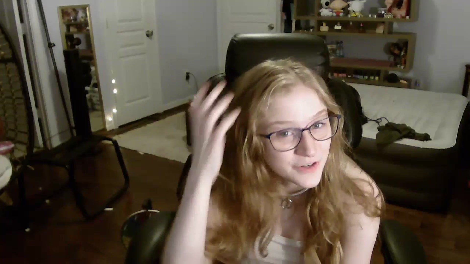 Gallery image thumbnail from Bunnydathug's myfreecams stream on, 07/15/2023, 11:21 image 16 of 20