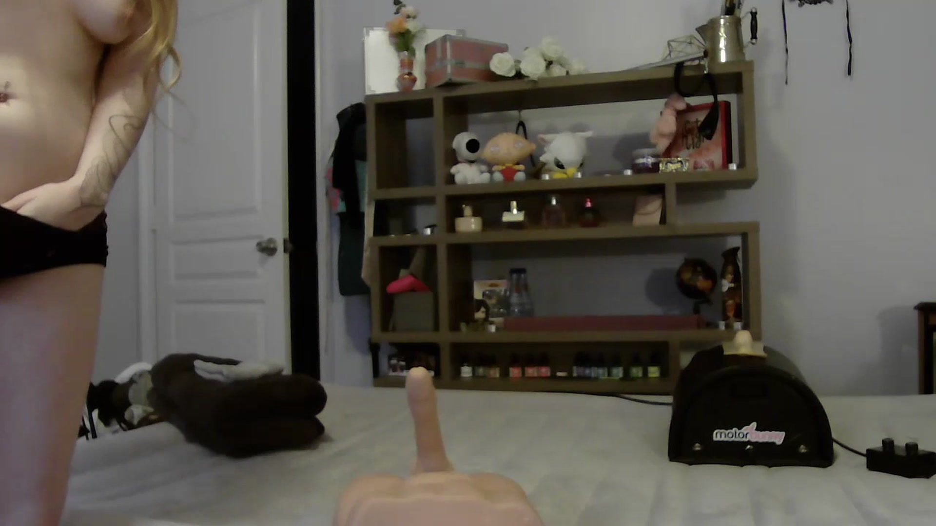 Gallery image thumbnail from Bunnydathug's myfreecams stream on, 07/15/2023, 12:45 image 8 of 20