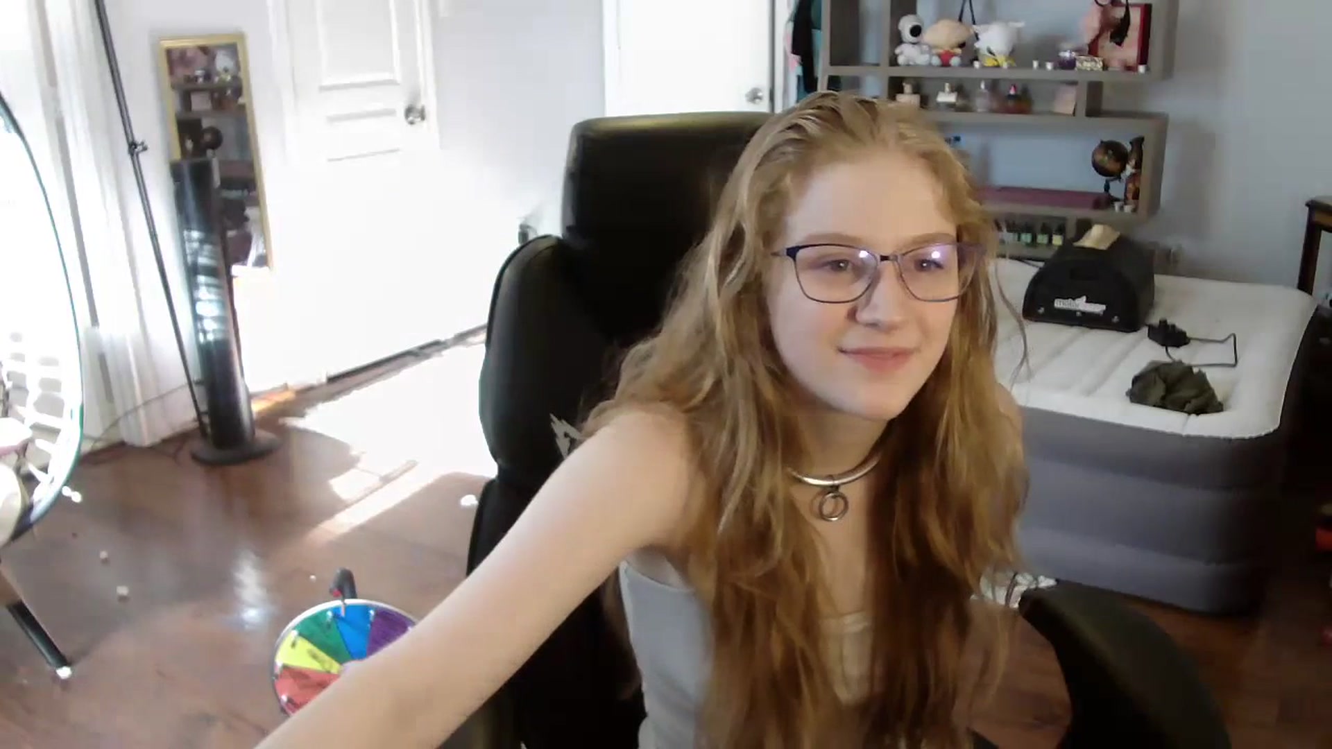 Gallery image thumbnail from Bunnydathug's myfreecams stream on, 07/15/2023, 13:43 image 16 of 20