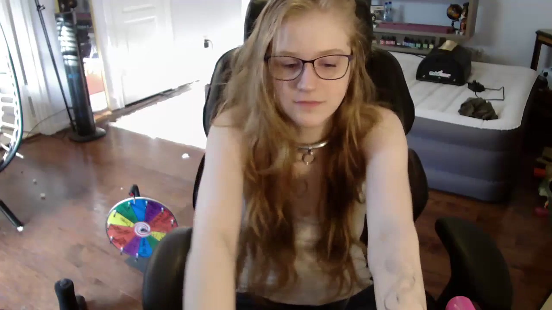 Gallery image thumbnail from Bunnydathug's myfreecams stream on, 07/15/2023, 13:43 image 6 of 20