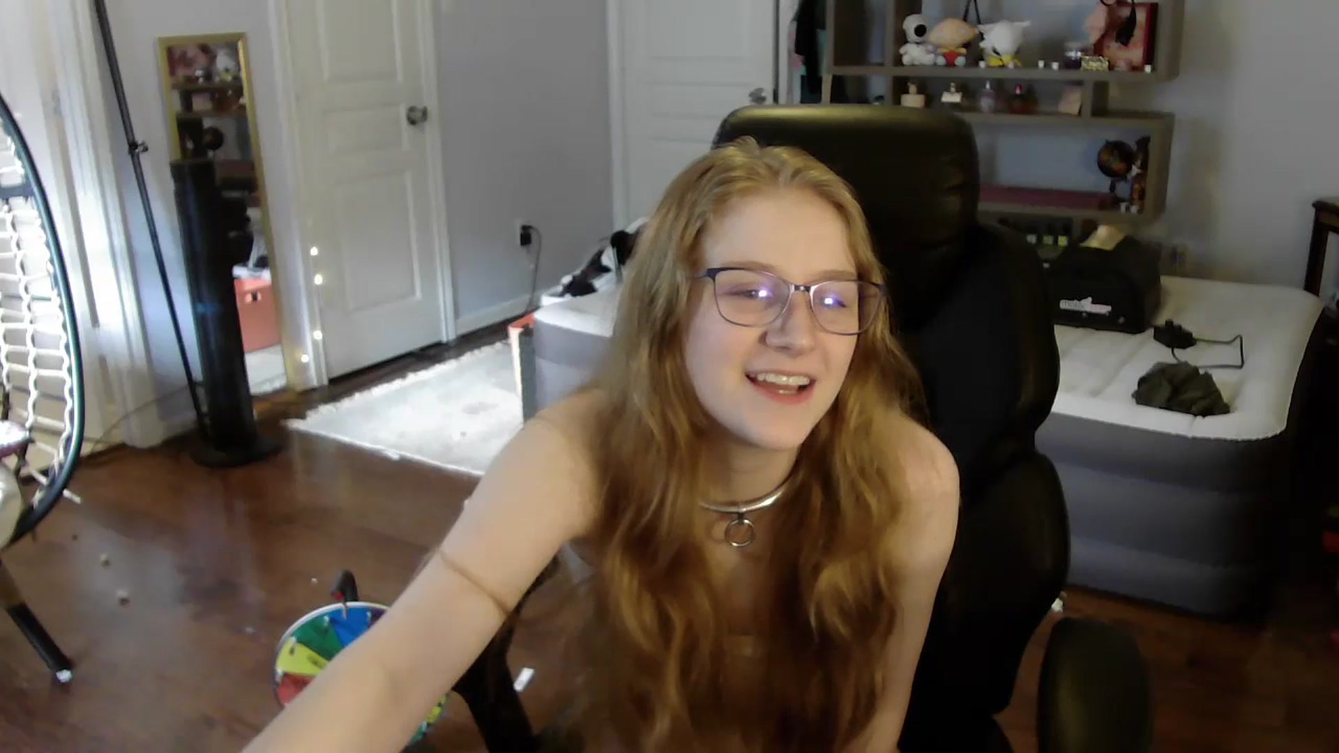 Gallery image thumbnail from Bunnydathug's myfreecams stream on, 07/15/2023, 14:28 image 6 of 20