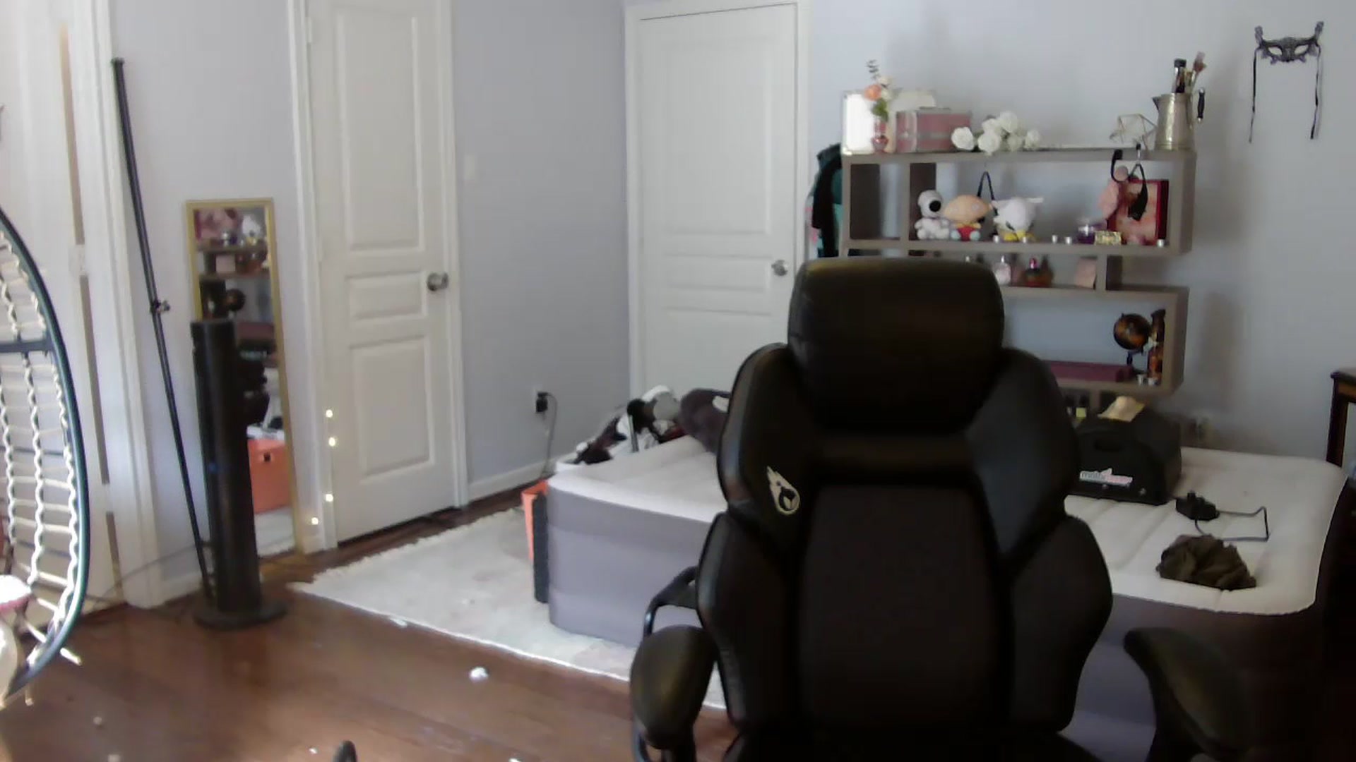 Gallery image thumbnail from Bunnydathug's myfreecams stream on, 07/15/2023, 15:57 image 1 of 20