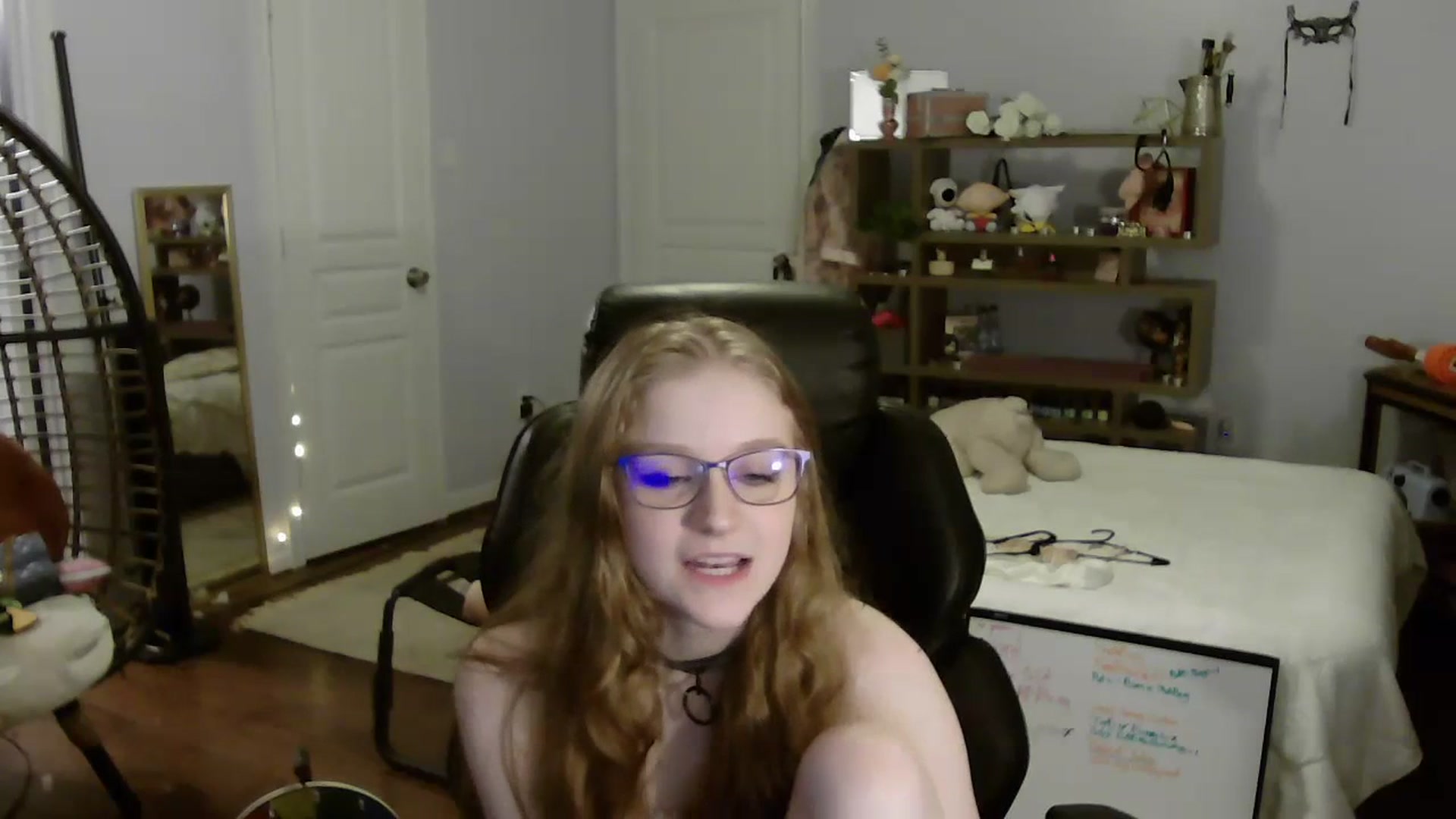 Gallery image thumbnail from Bunnydathug's myfreecams stream on, 07/17/2023, 09:05 image 5 of 20