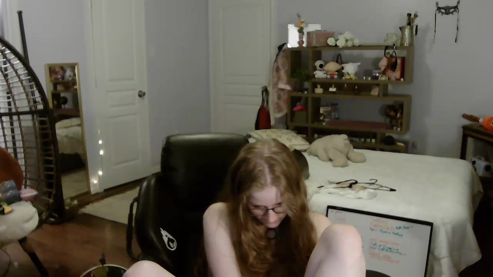 Gallery image thumbnail from Bunnydathug's myfreecams stream on, 07/17/2023, 09:05 image 4 of 20