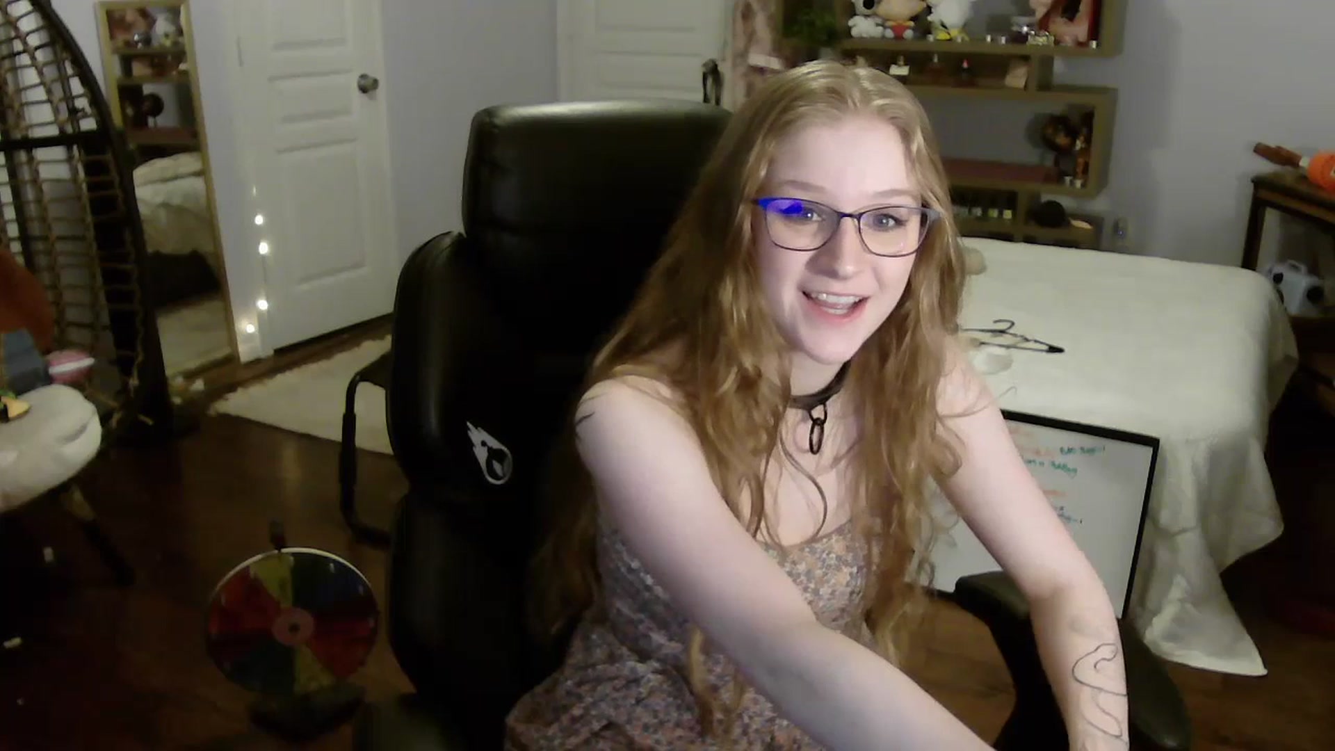 Gallery image thumbnail from Bunnydathug's myfreecams stream on, 07/17/2023, 09:05 image 11 of 20