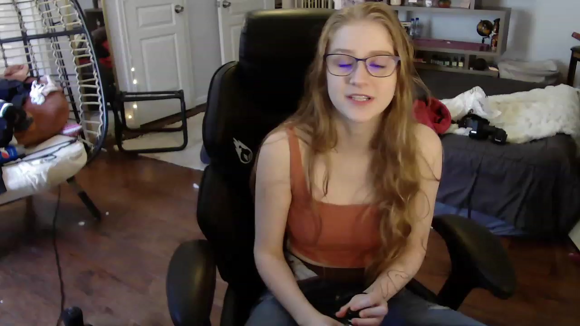 Gallery image thumbnail from Bunnydathug's myfreecams stream on, 07/22/2023, 19:13 image 20 of 20