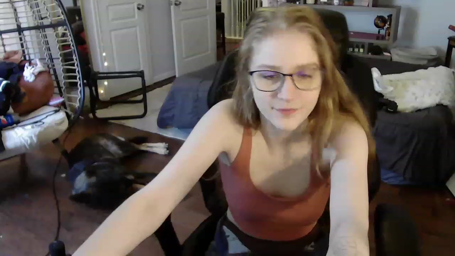 Gallery image thumbnail from Bunnydathug's myfreecams stream on, 07/22/2023, 19:13 image 13 of 20