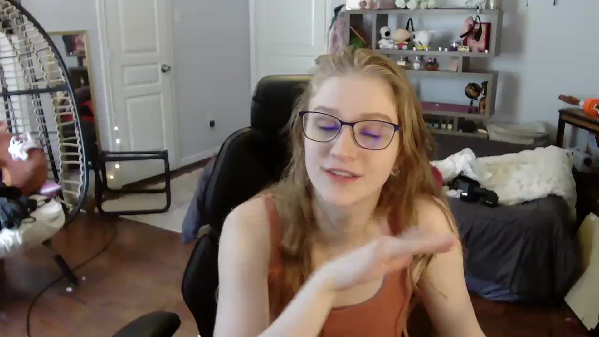 Gallery image thumbnail from Bunnydathug's myfreecams stream on, 07/22/2023, 21:52 image 8 of 20