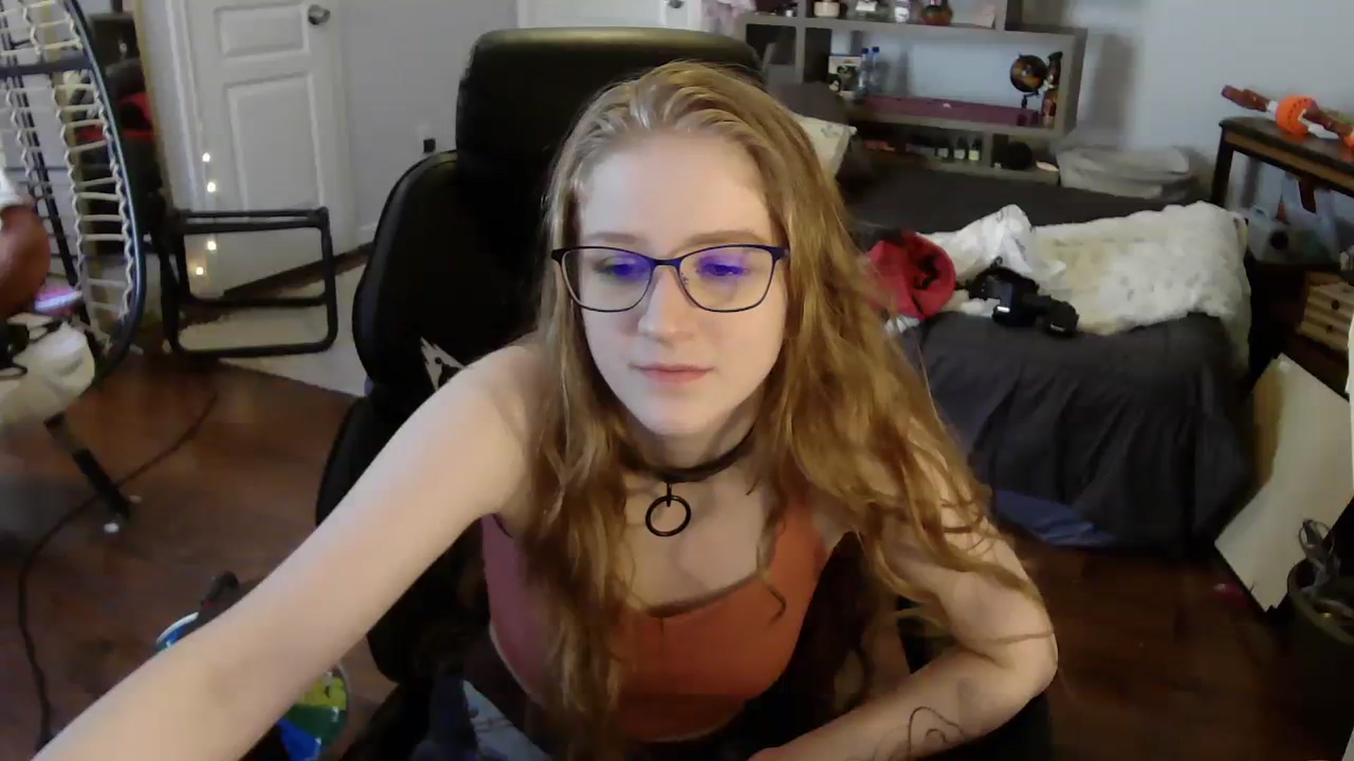 Gallery image thumbnail from Bunnydathug's myfreecams stream on, 07/22/2023, 21:52 image 20 of 20