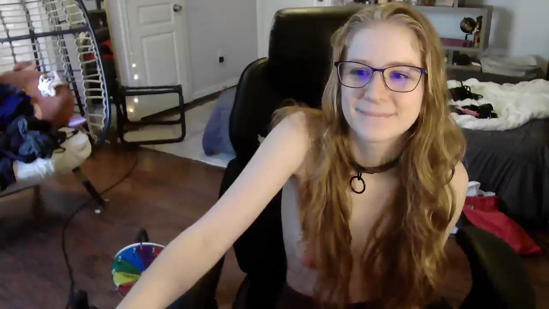 Gallery image thumbnail from Bunnydathug's myfreecams stream on, 07/23/2023, 24:03 image 8 of 20