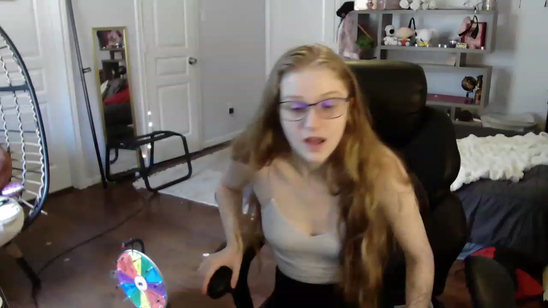 Gallery image thumbnail from Bunnydathug's myfreecams stream on, 07/23/2023, 18:28 image 14 of 20