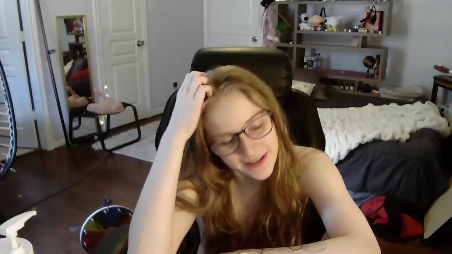 Gallery image thumbnail from Bunnydathug's myfreecams stream on, 07/23/2023, 20:47 image 16 of 20