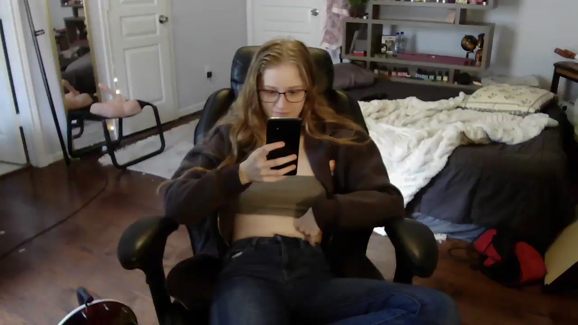 Gallery image thumbnail from Bunnydathug's myfreecams stream on, 07/24/2023, 19:36 image 1 of 20