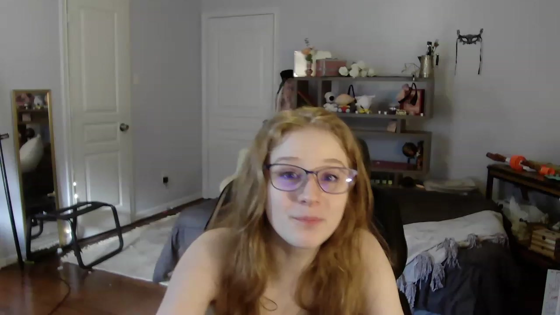 Gallery image thumbnail from Bunnydathug's myfreecams stream on, 07/25/2023, 14:26 image 8 of 20
