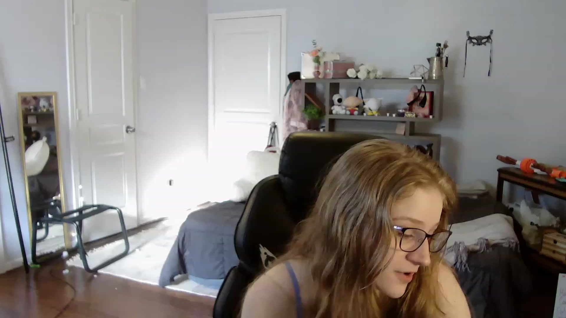 Gallery image thumbnail from Bunnydathug's myfreecams stream on, 07/25/2023, 14:26 image 6 of 20