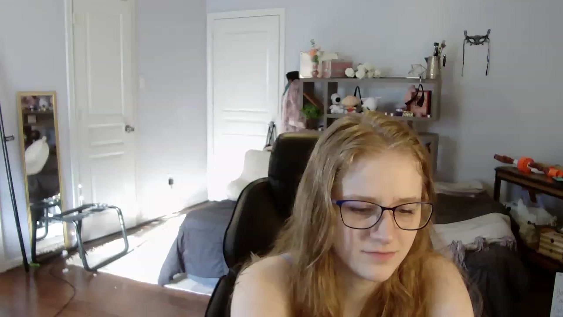 Gallery image thumbnail from Bunnydathug's myfreecams stream on, 07/25/2023, 14:26 image 7 of 20