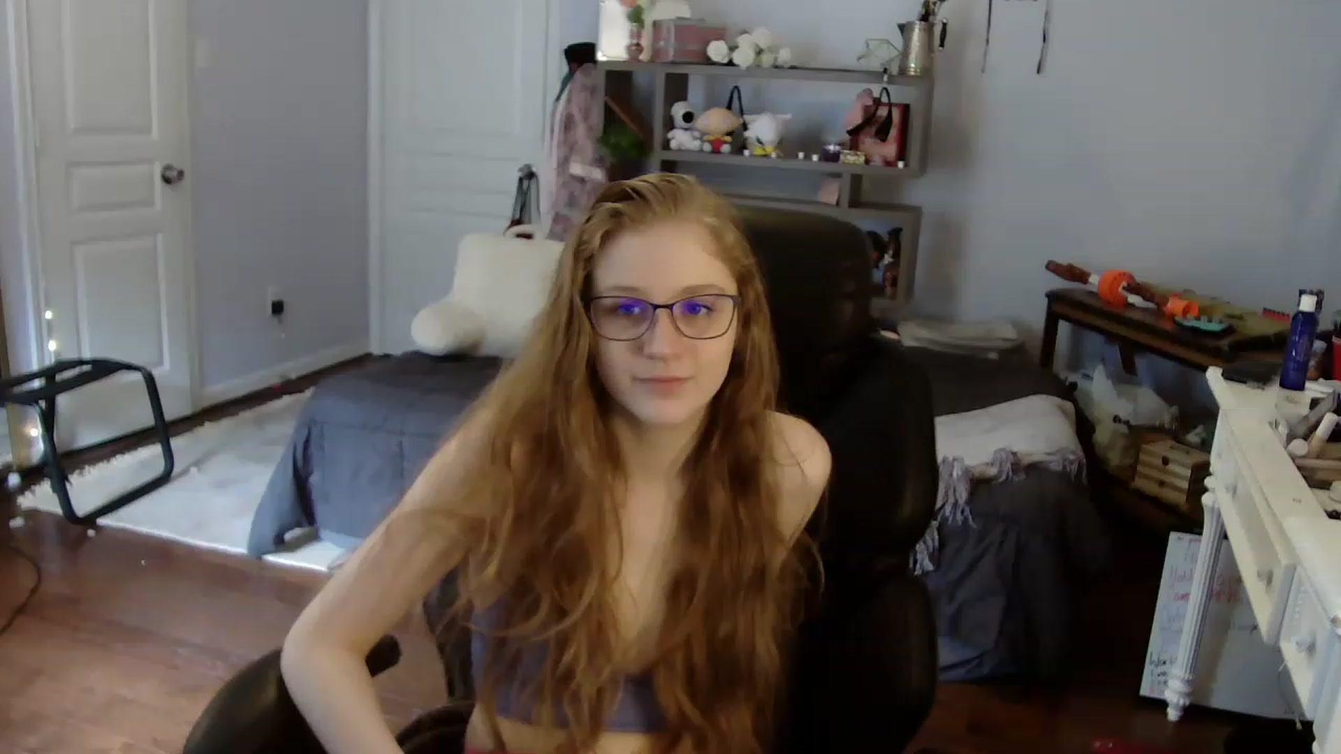 Gallery image thumbnail from Bunnydathug's myfreecams stream on, 07/25/2023, 15:46 image 1 of 20