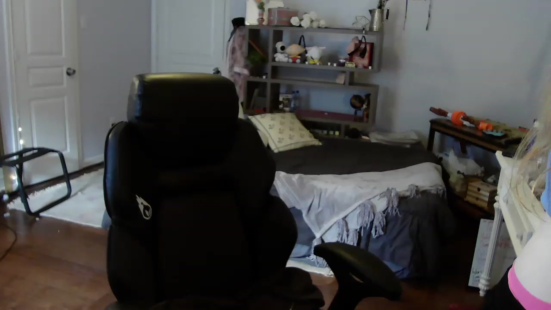 Gallery image thumbnail from Bunnydathug's myfreecams stream on, 07/25/2023, 15:46 image 3 of 20