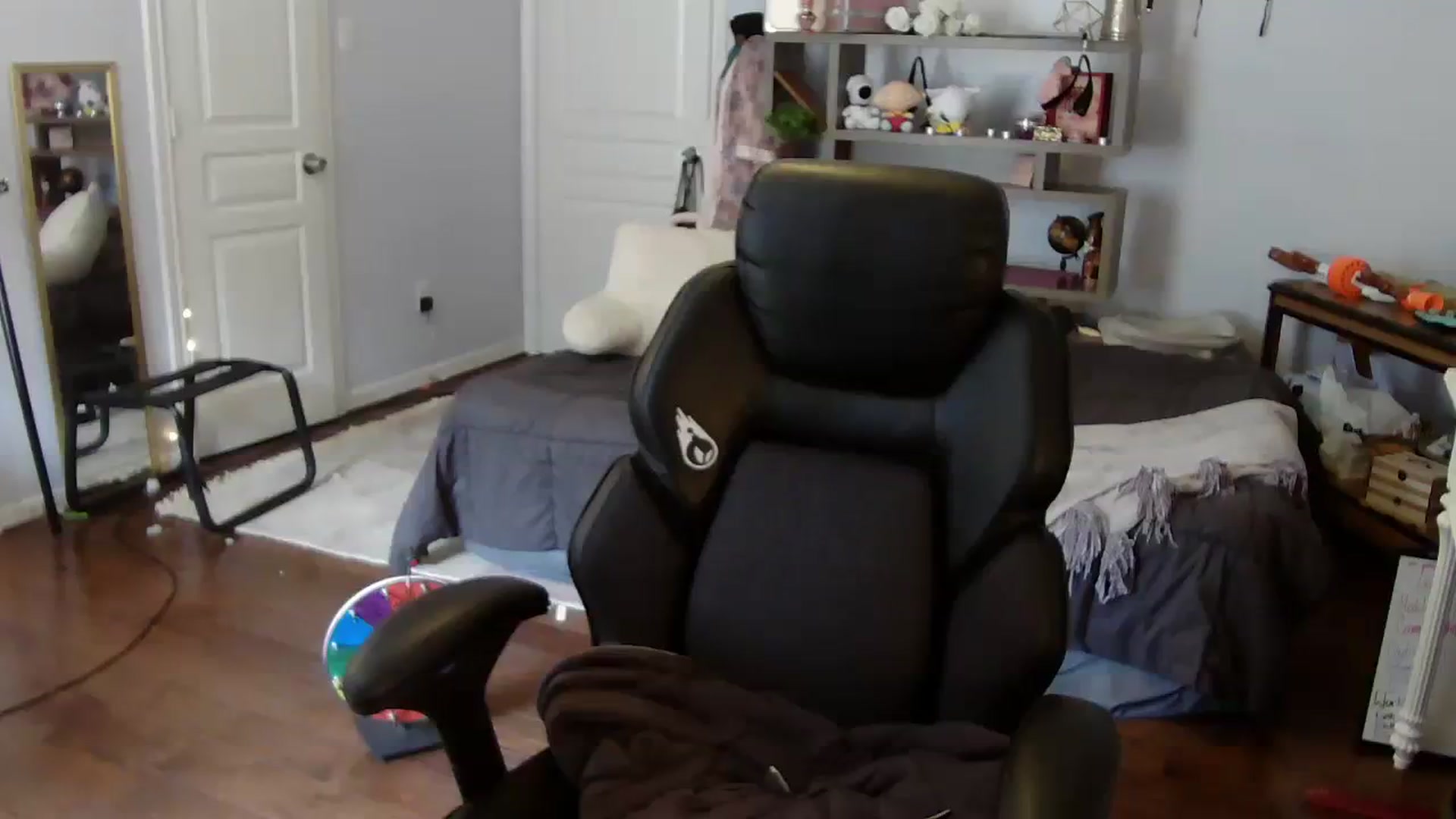 Gallery image thumbnail from Bunnydathug's myfreecams stream on, 07/25/2023, 16:57 image 12 of 20