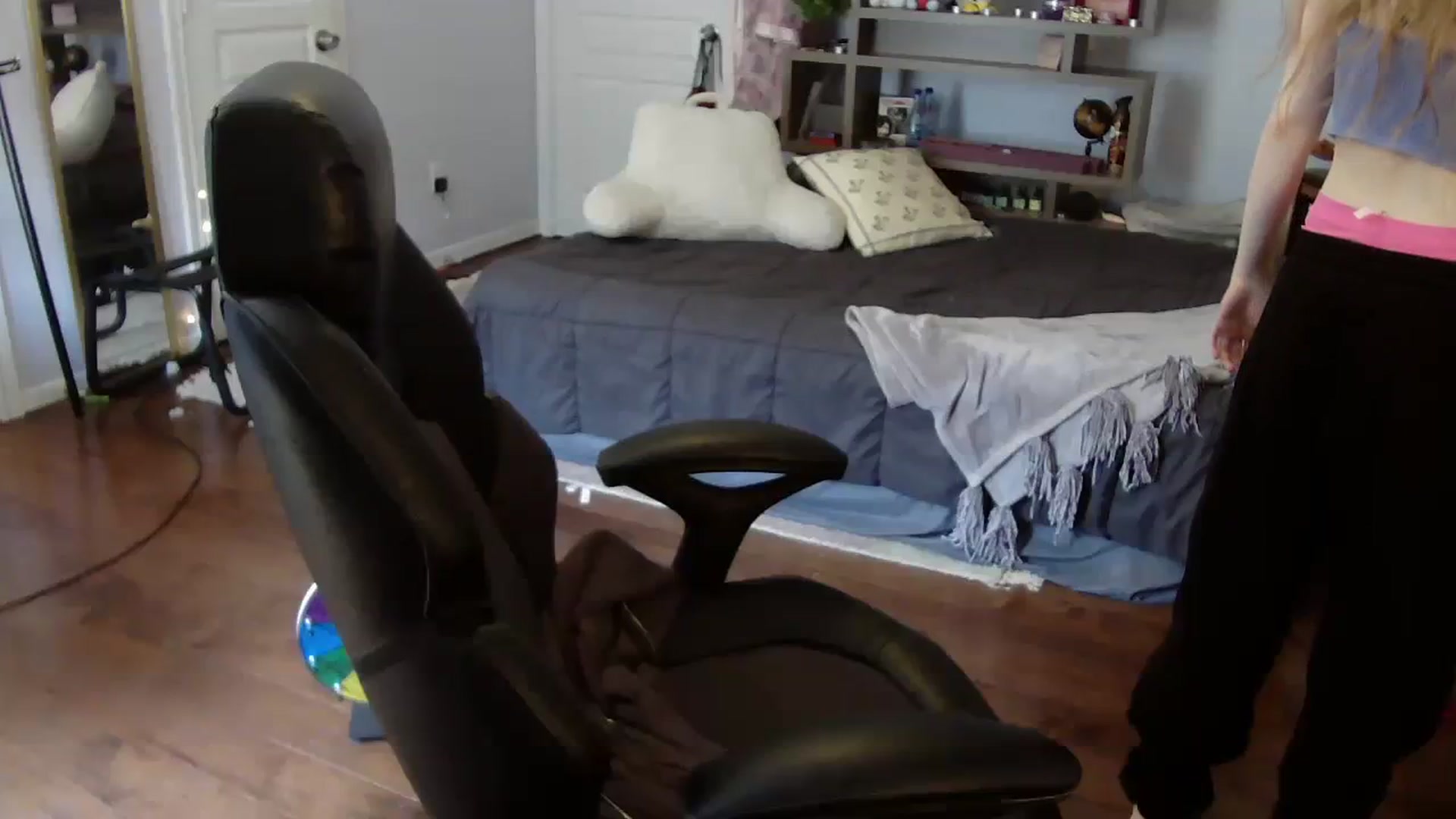 Gallery image thumbnail from Bunnydathug's myfreecams stream on, 07/25/2023, 16:57 image 5 of 20