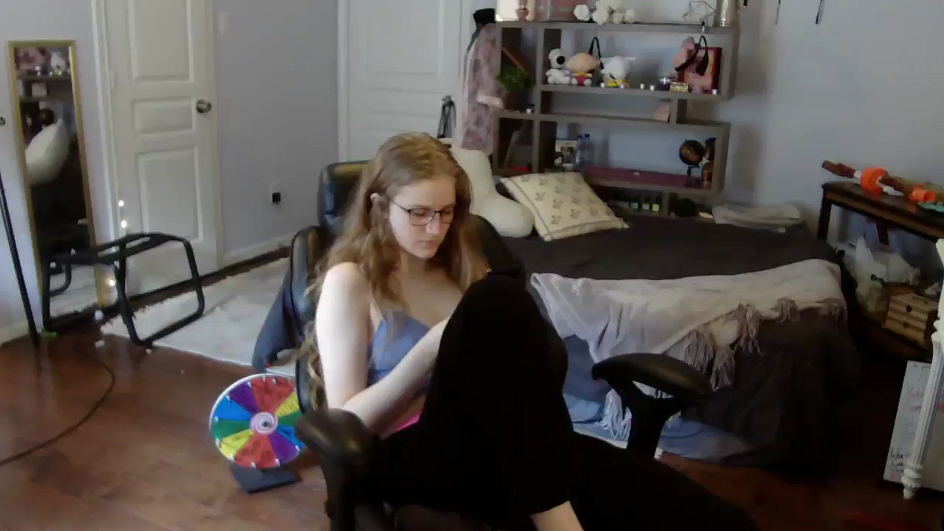 Gallery image thumbnail from Bunnydathug's myfreecams stream on, 07/25/2023, 16:57 image 15 of 20