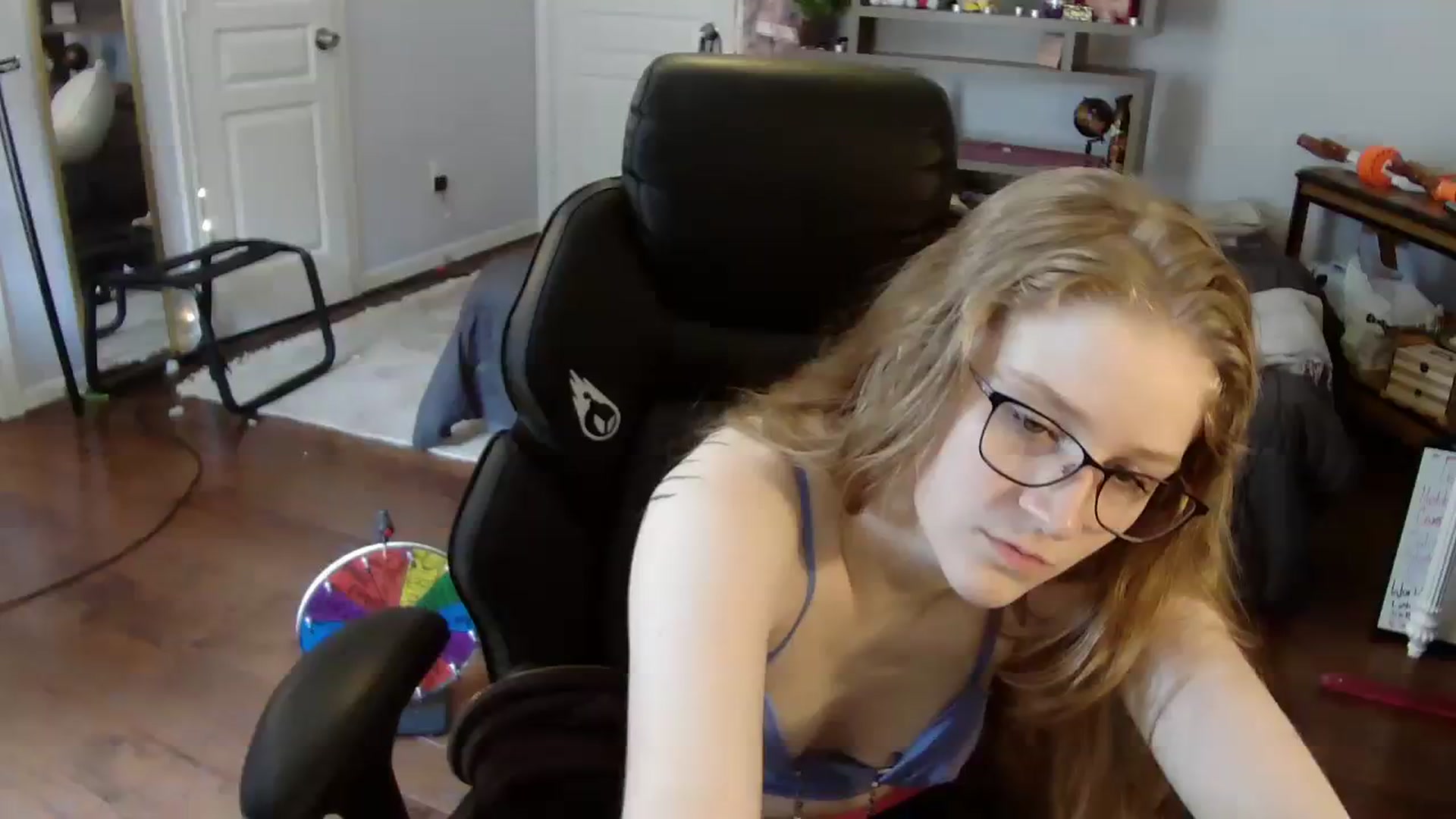 Gallery image thumbnail from Bunnydathug's myfreecams stream on, 07/25/2023, 16:57 image 7 of 20