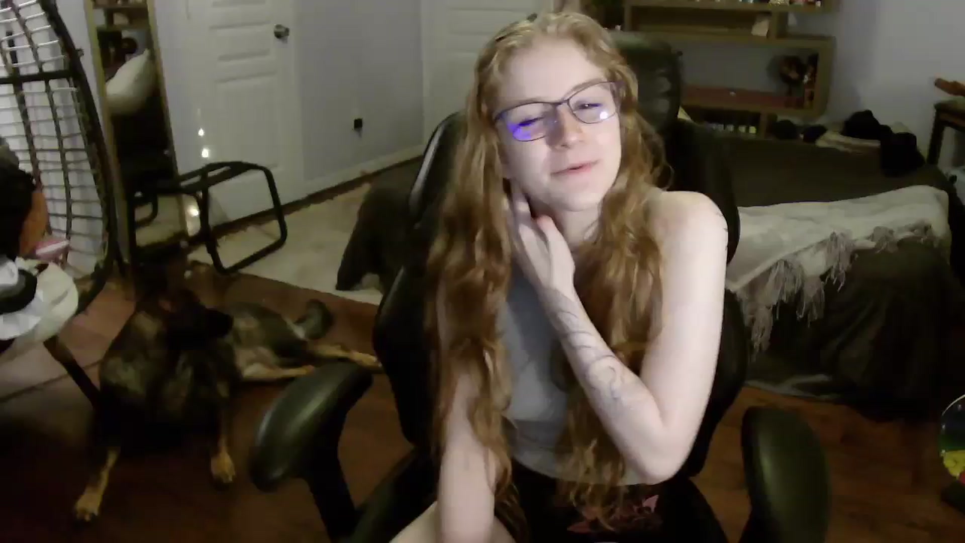Gallery image thumbnail from Bunnydathug's myfreecams stream on, 07/26/2023, 11:46 image 12 of 20