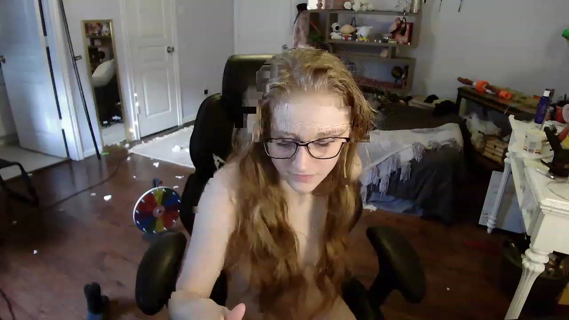 Gallery image thumbnail from Bunnydathug's myfreecams stream on, 07/27/2023, 13:35 image 1 of 20