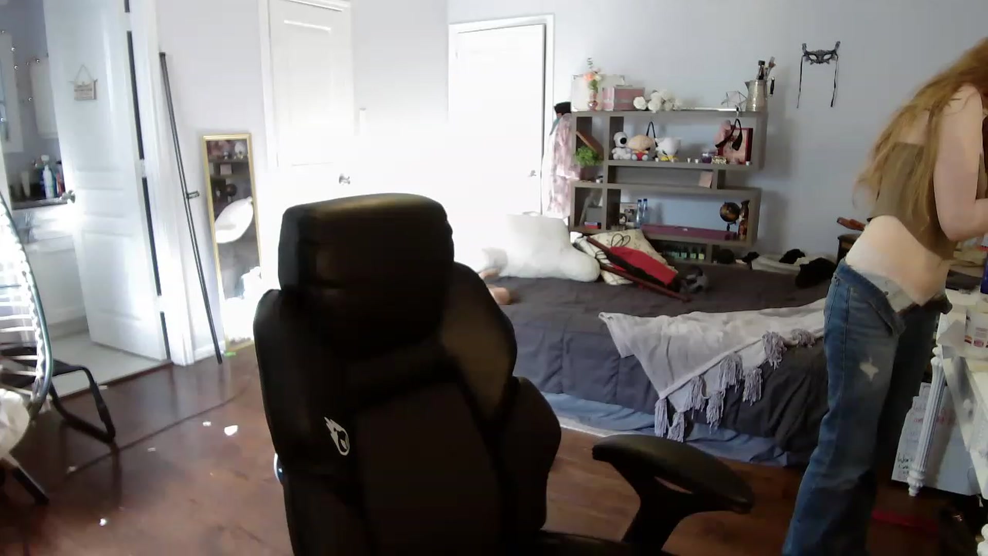 Gallery image thumbnail from Bunnydathug's myfreecams stream on, 07/27/2023, 13:35 image 20 of 20
