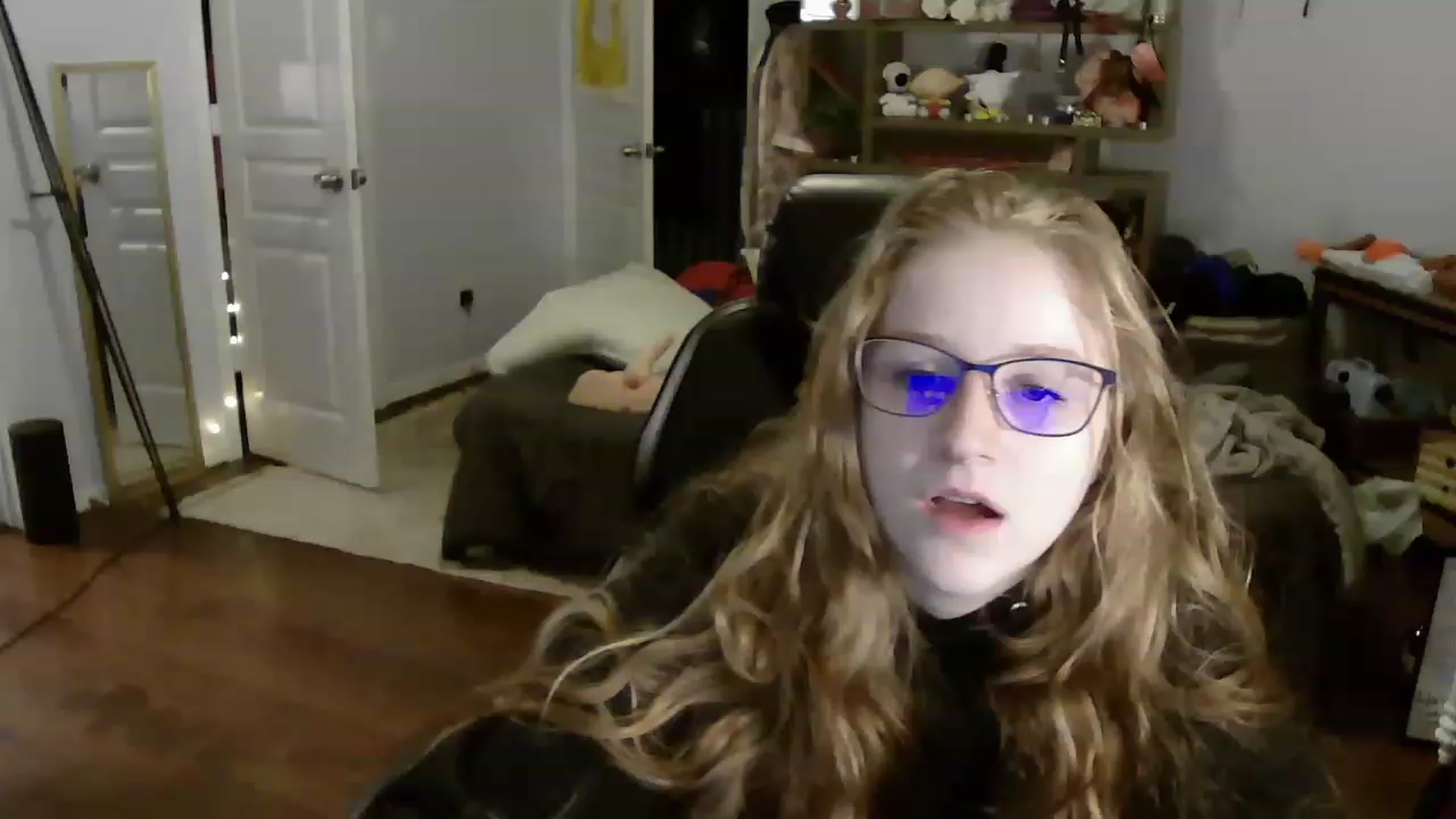 Gallery image thumbnail from Bunnydathug's myfreecams stream on, 08/01/2023, 11:25 image 13 of 20