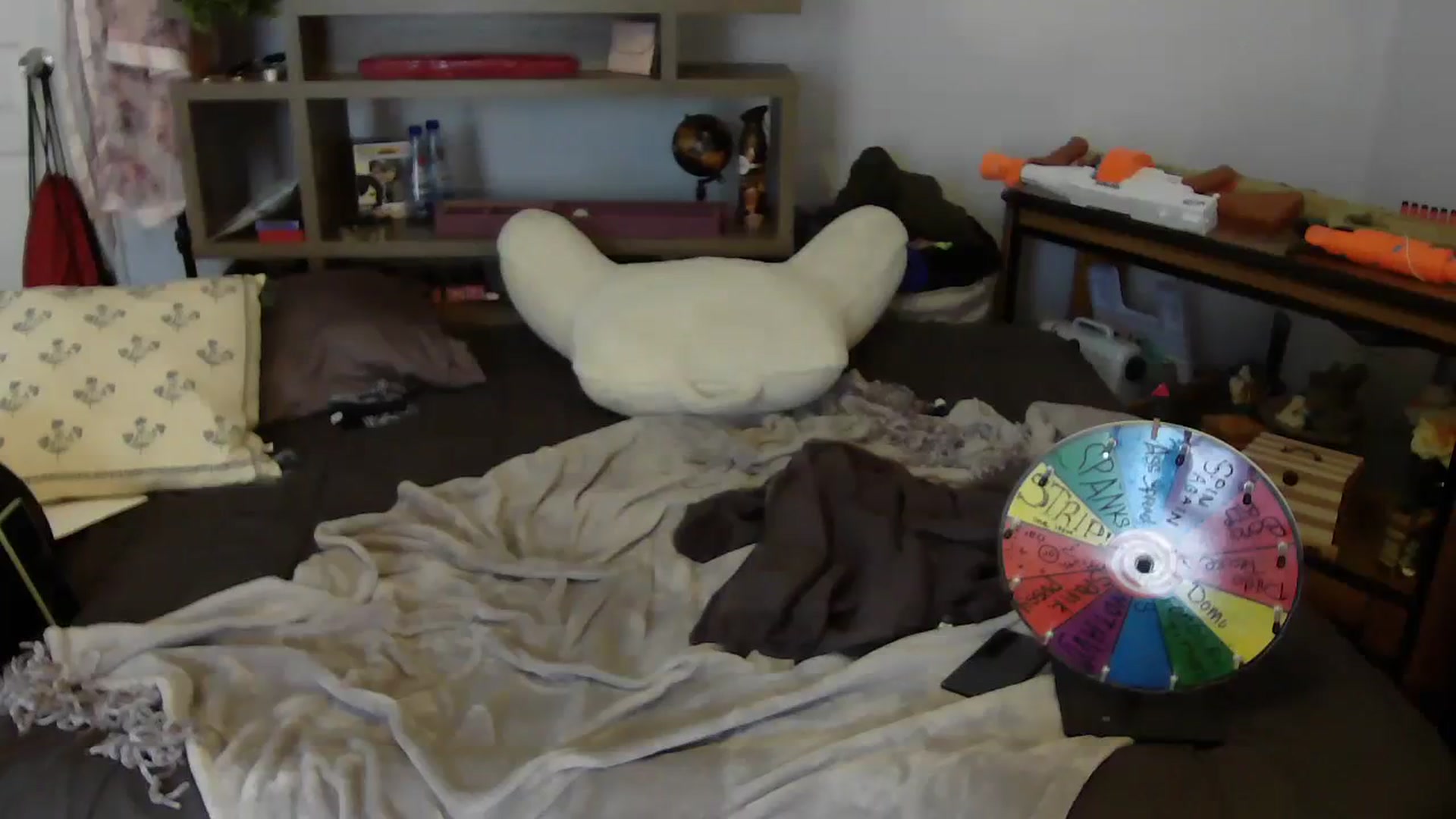 Gallery image thumbnail from Bunnydathug's myfreecams stream on, 08/04/2023, 17:00 image 14 of 20