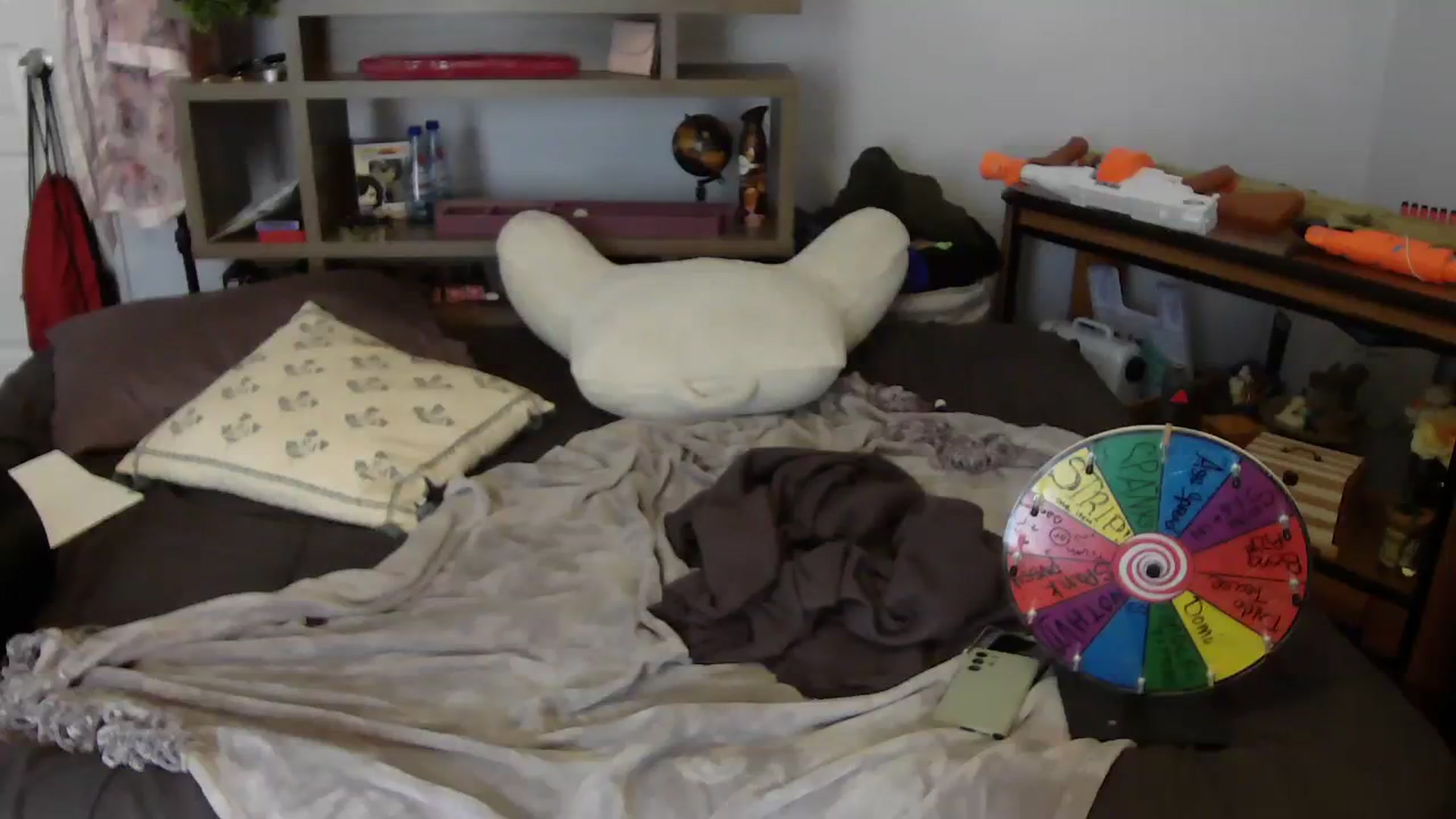Gallery image thumbnail from Bunnydathug's myfreecams stream on, 08/04/2023, 17:00 image 4 of 20