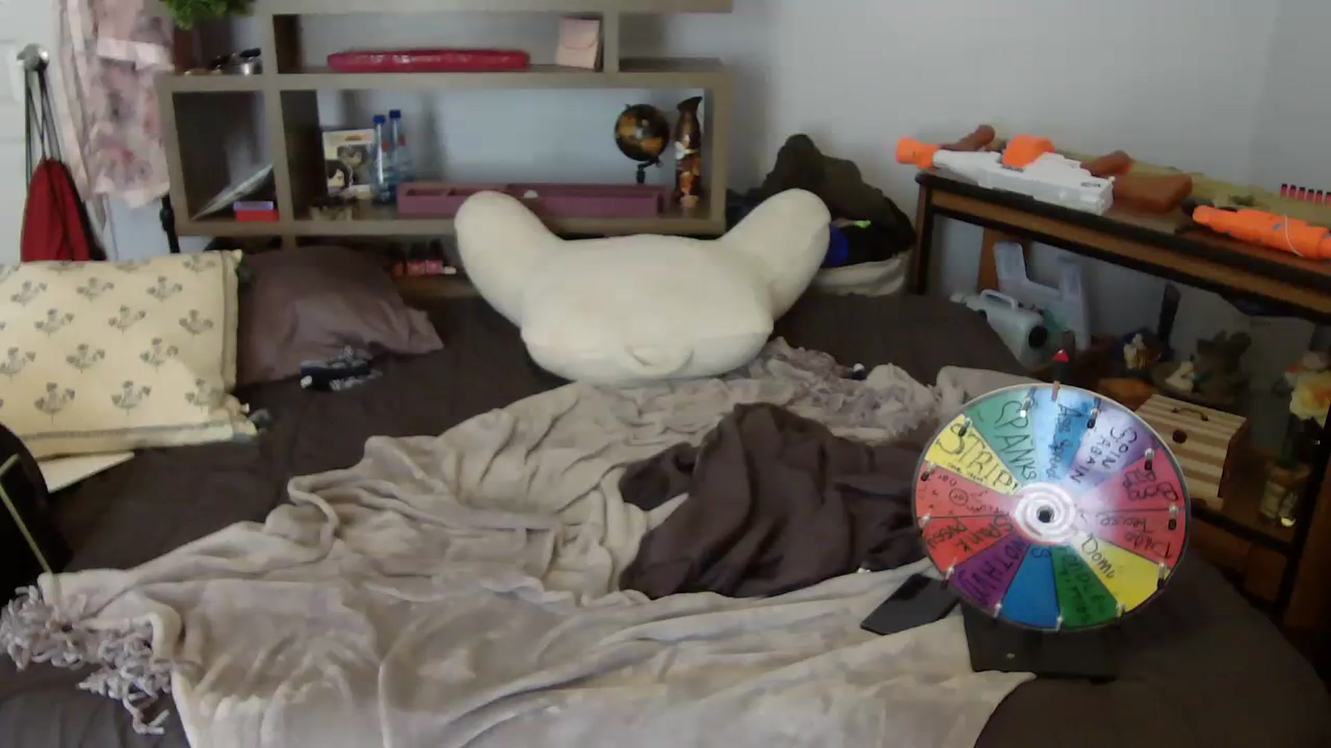 Gallery image thumbnail from Bunnydathug's myfreecams stream on, 08/04/2023, 17:00 image 9 of 20
